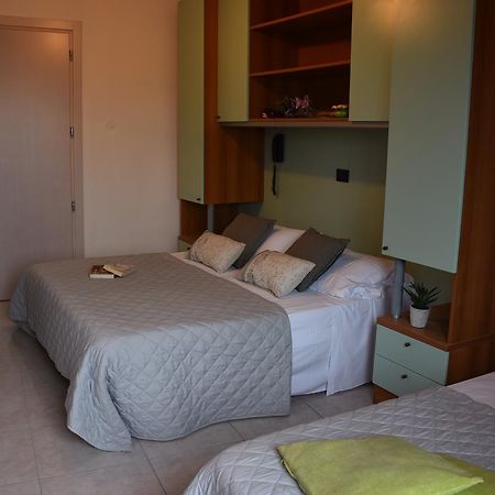 Hotel Gambrinus Rimini Dış mekan fotoğraf