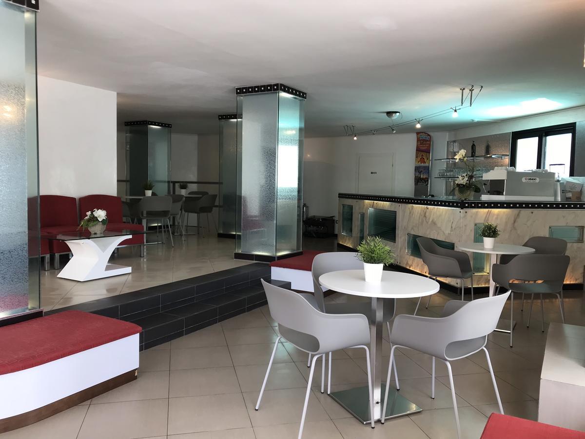 Hotel Gambrinus Rimini Dış mekan fotoğraf